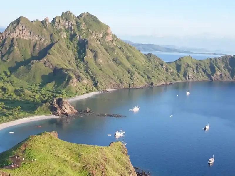 Boats anchored in the bay below Padar Island