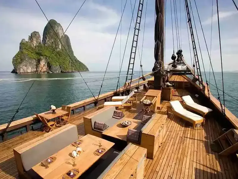 Teak foredeck of a traditional phinisi